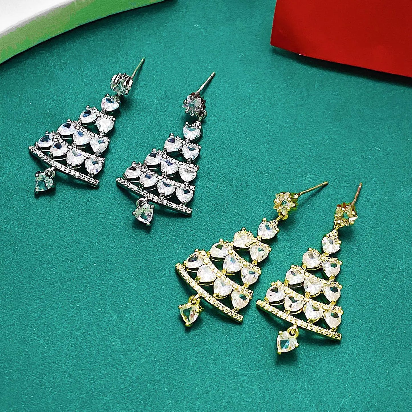 Christmas Tree Earrings For Women - Chic & Versatile